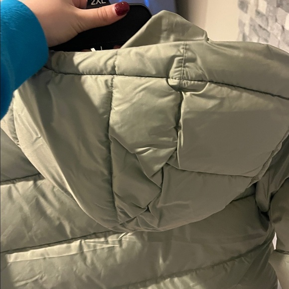 New!! Columbia girl's Omni Heat puffer jacket - Picture 4 of 6